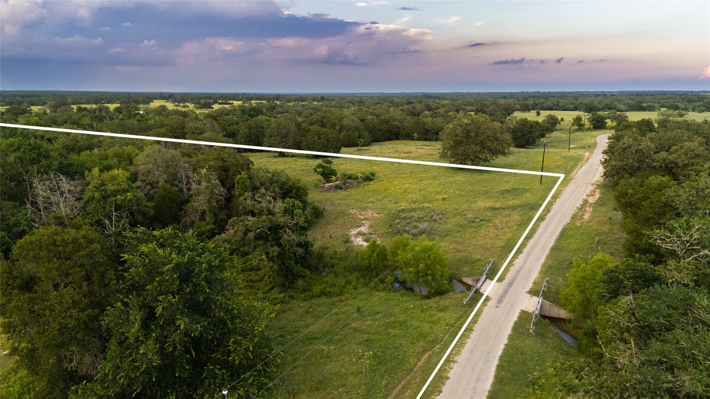 1395 S Highway 95 Smithville TX 78957