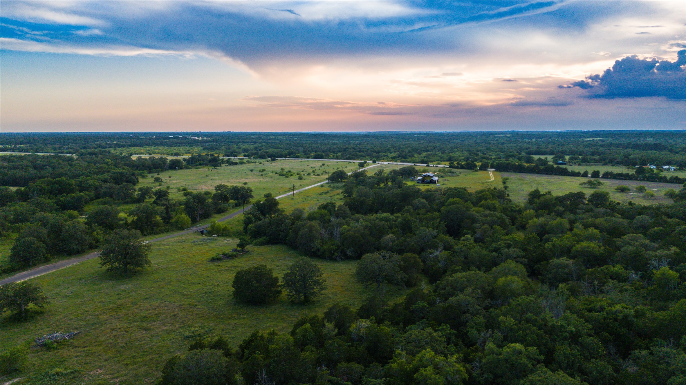 1395 S Highway 95 Smithville TX 78957