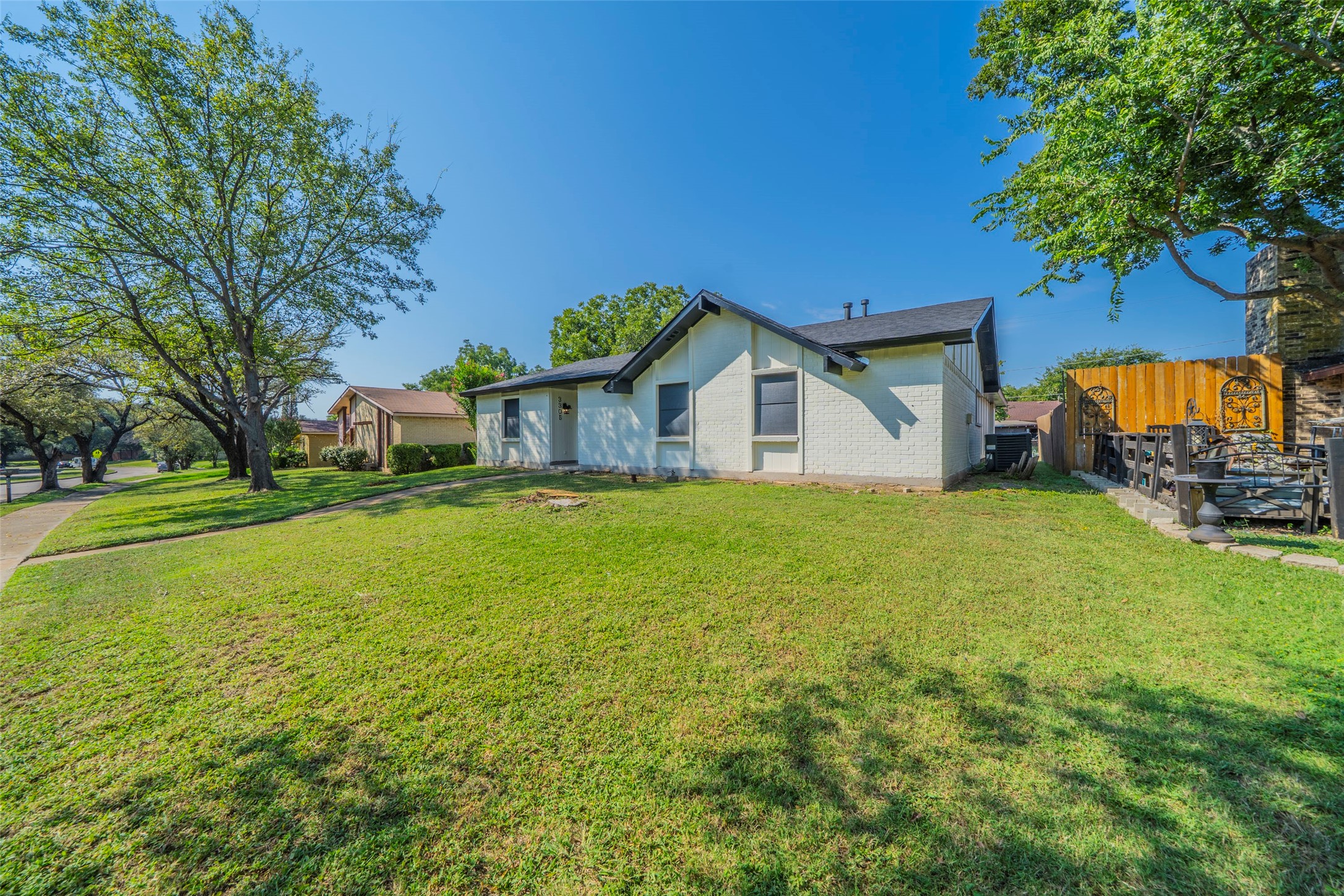 4027 County Road 1080 Corsicana TX 75109