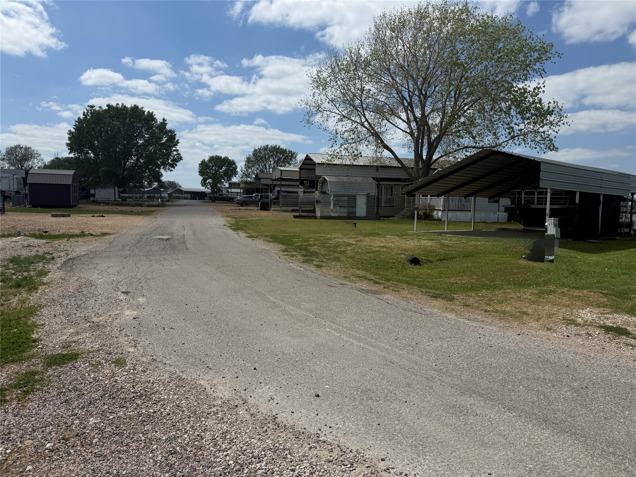 15 Pelican Isle Drive Kerens TX 75144