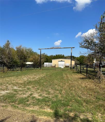 853 Cr 206 Bremond TX 76629