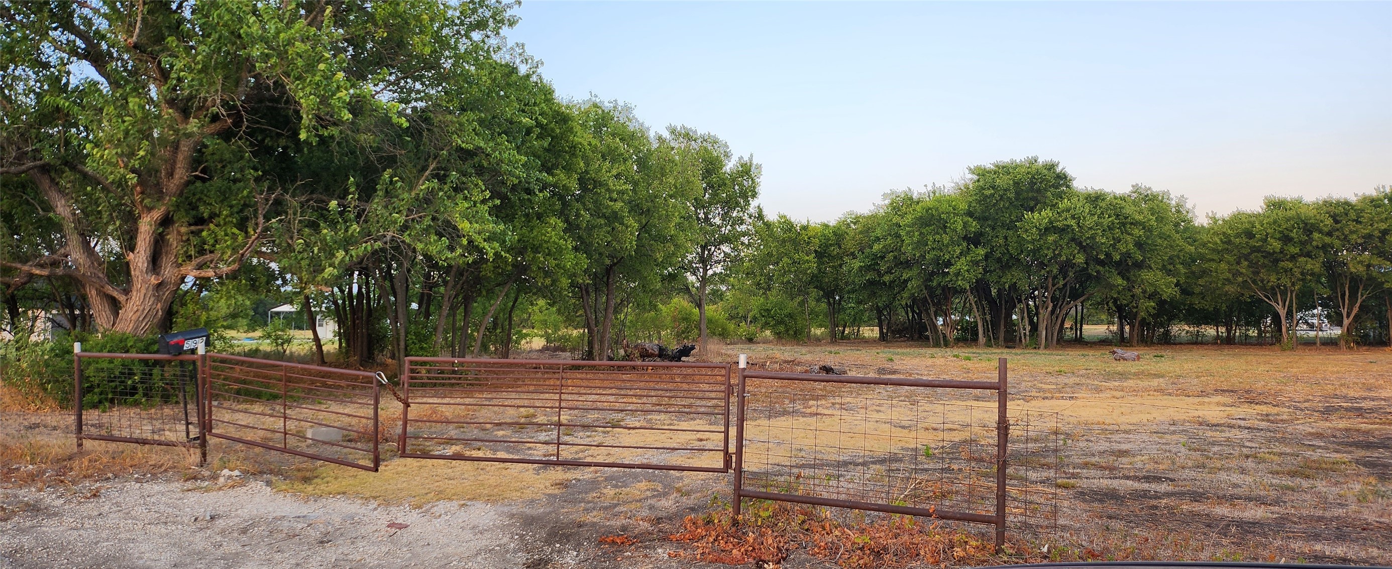 592 Pike Road Gunter TX 75058