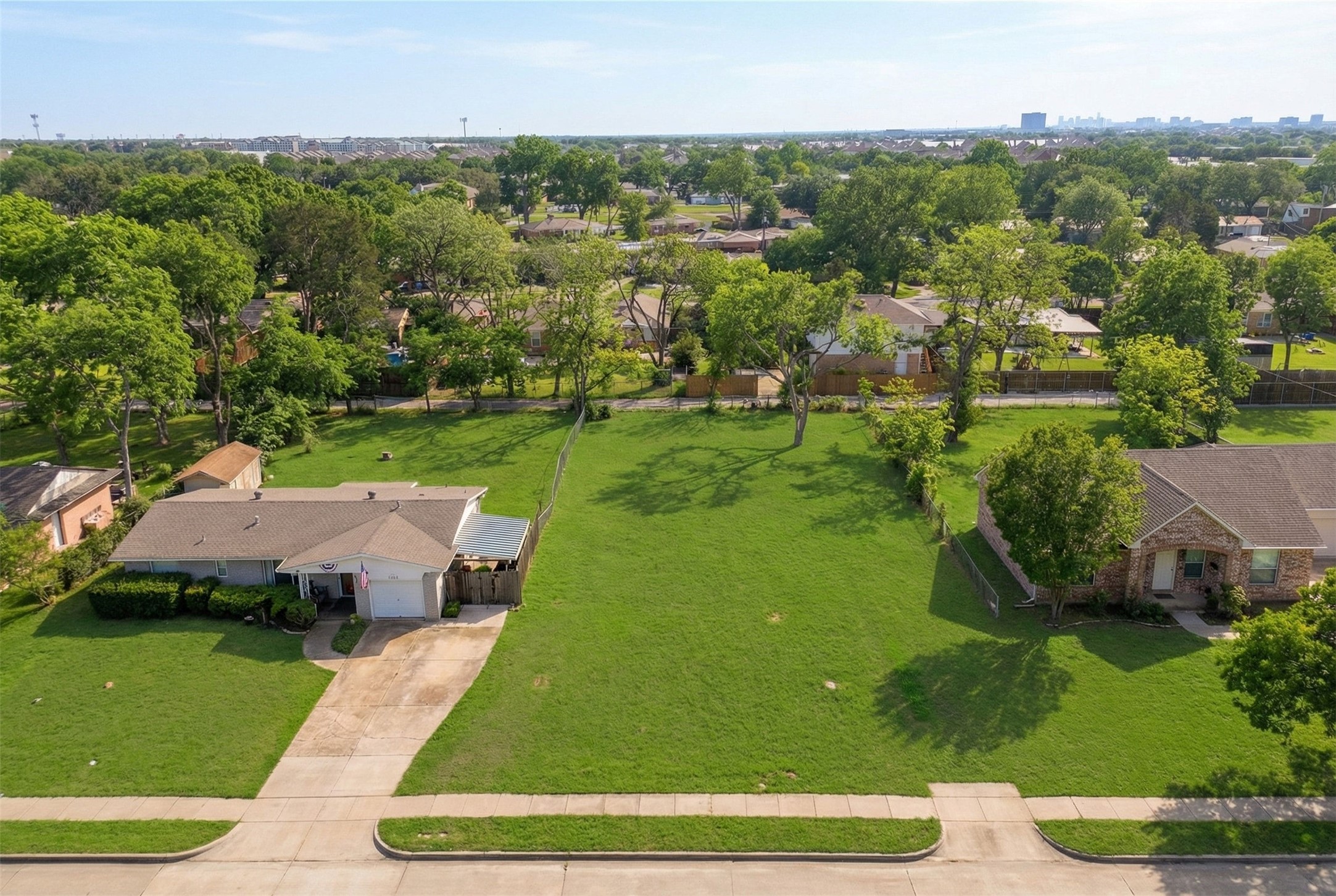 468 Pittman Street Richardson TX 75081