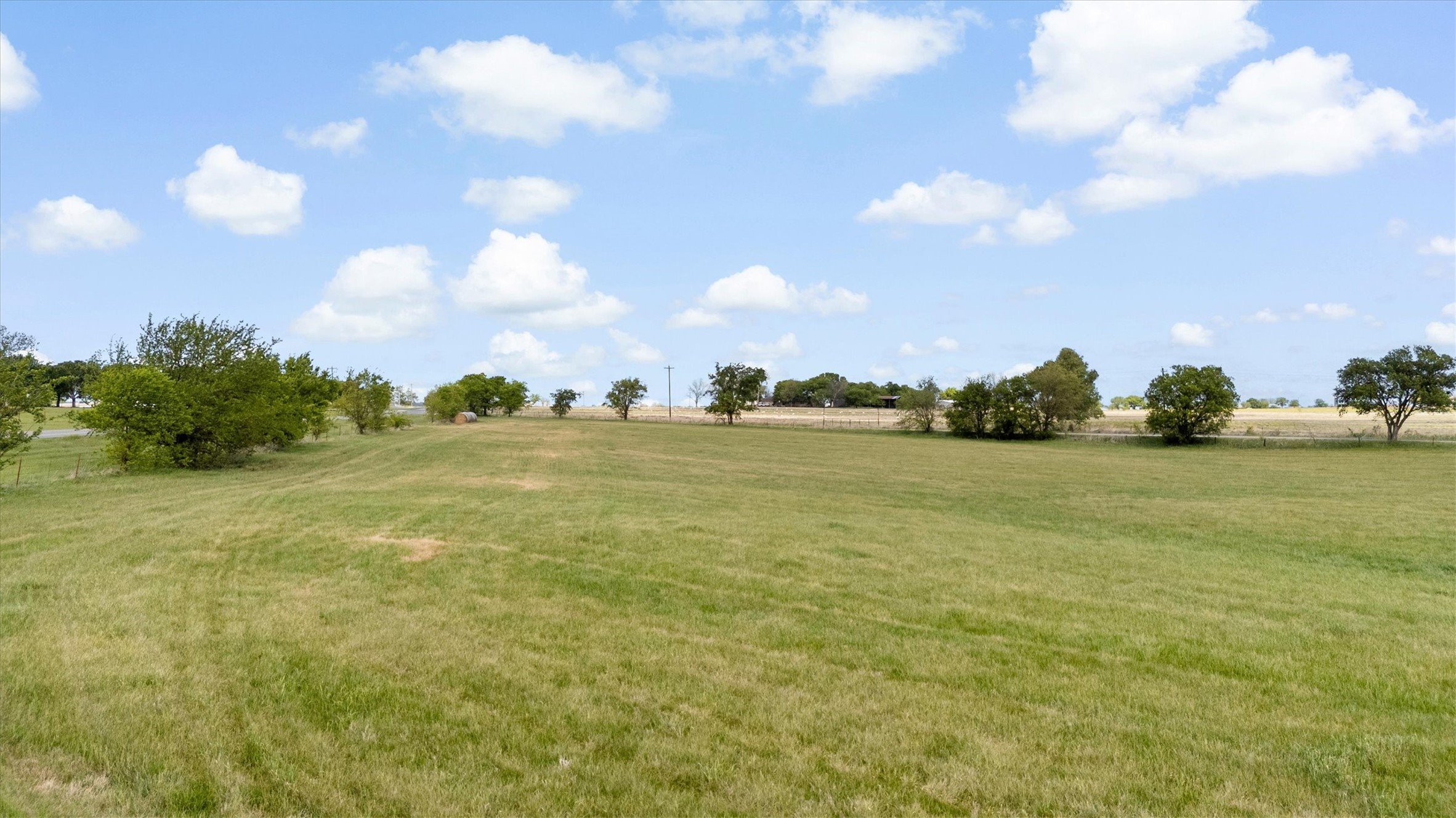 1121 1199 Lindsay TX 76250