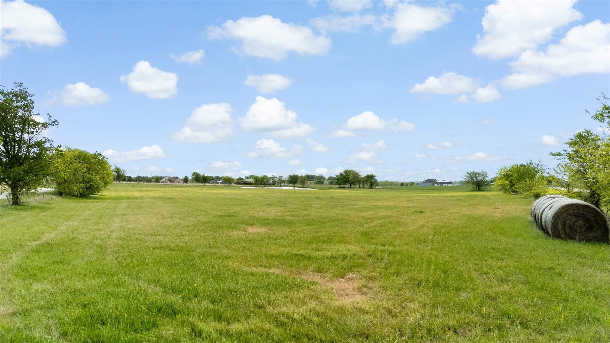 1121 1199 Lindsay TX 76250