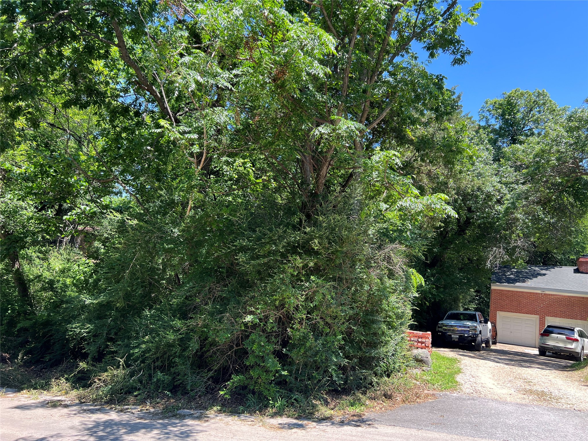 5120 Moneta Lane Dallas TX 75236