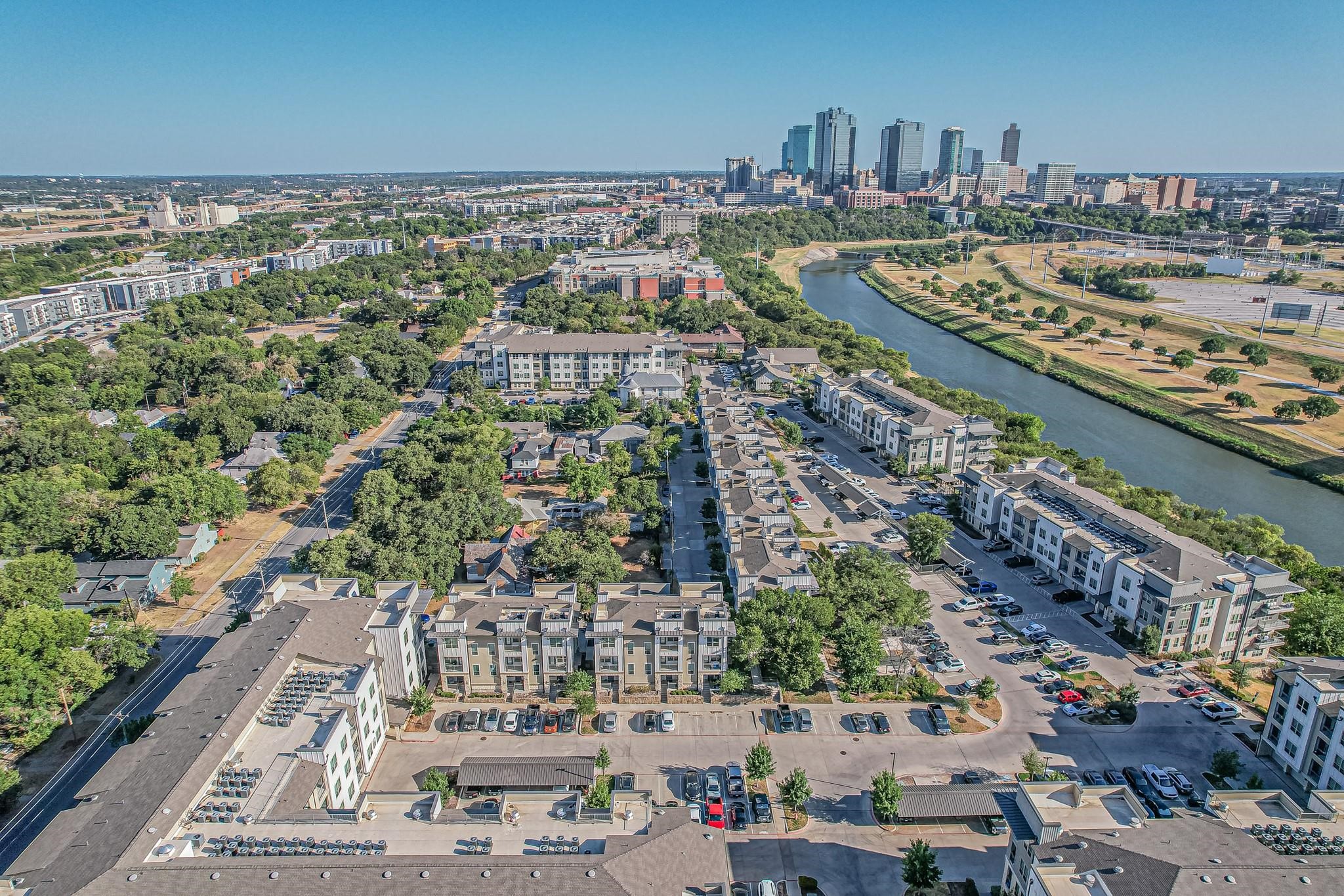 930 Samuels Avenue Fort Worth TX 76102