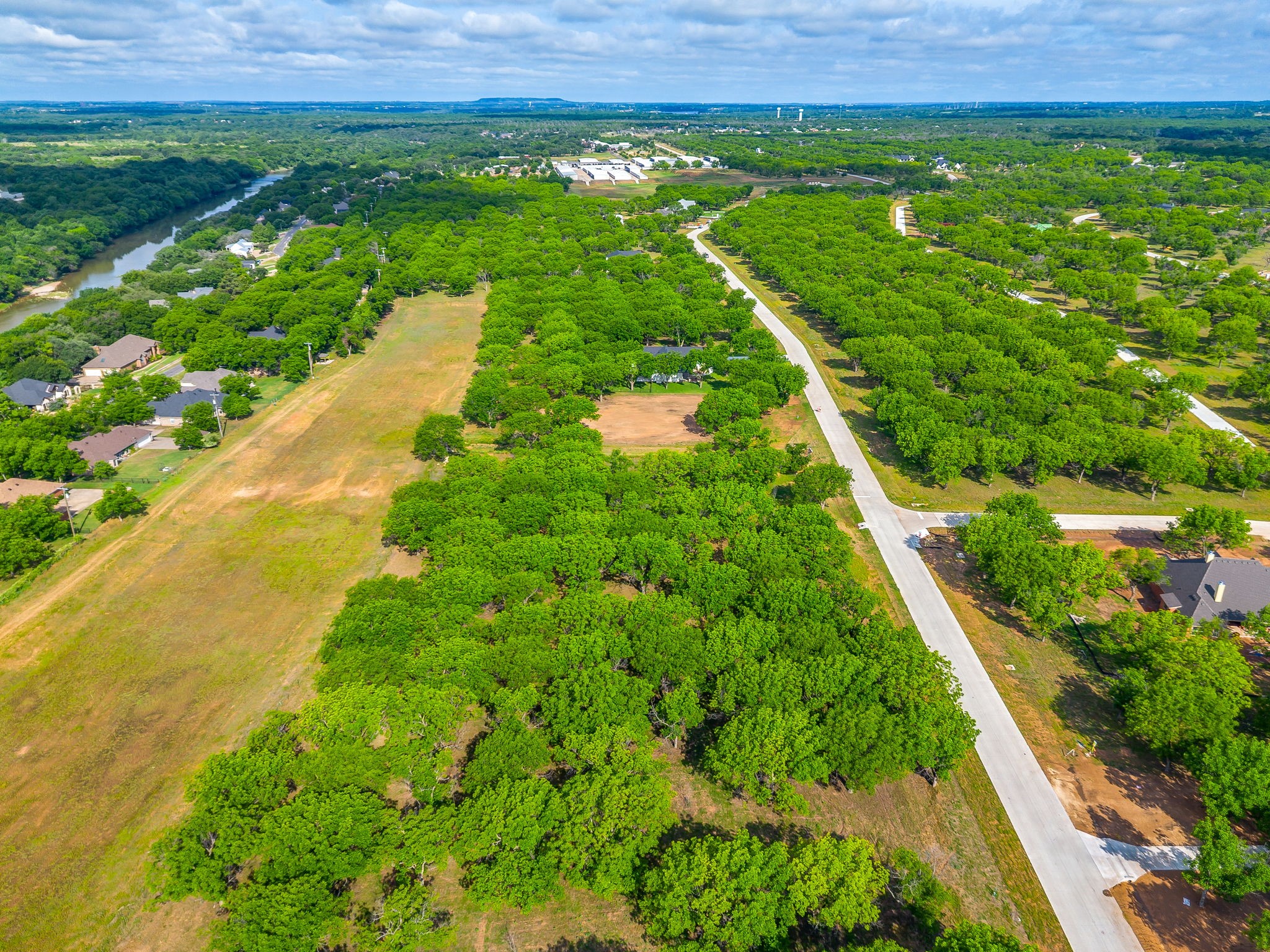 3101 E Landings S Granbury TX 76049