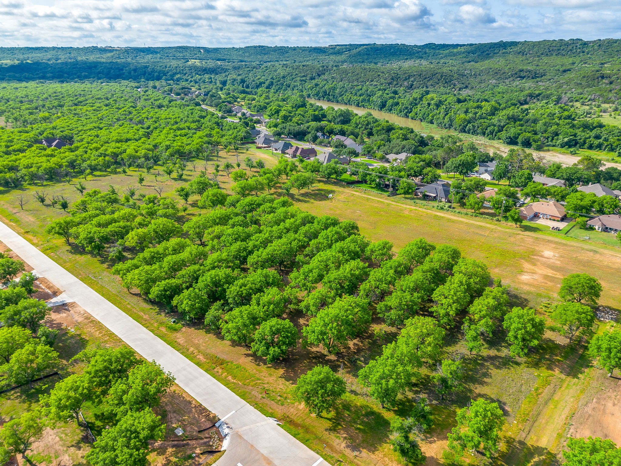 3101 E Landings S Granbury TX 76049