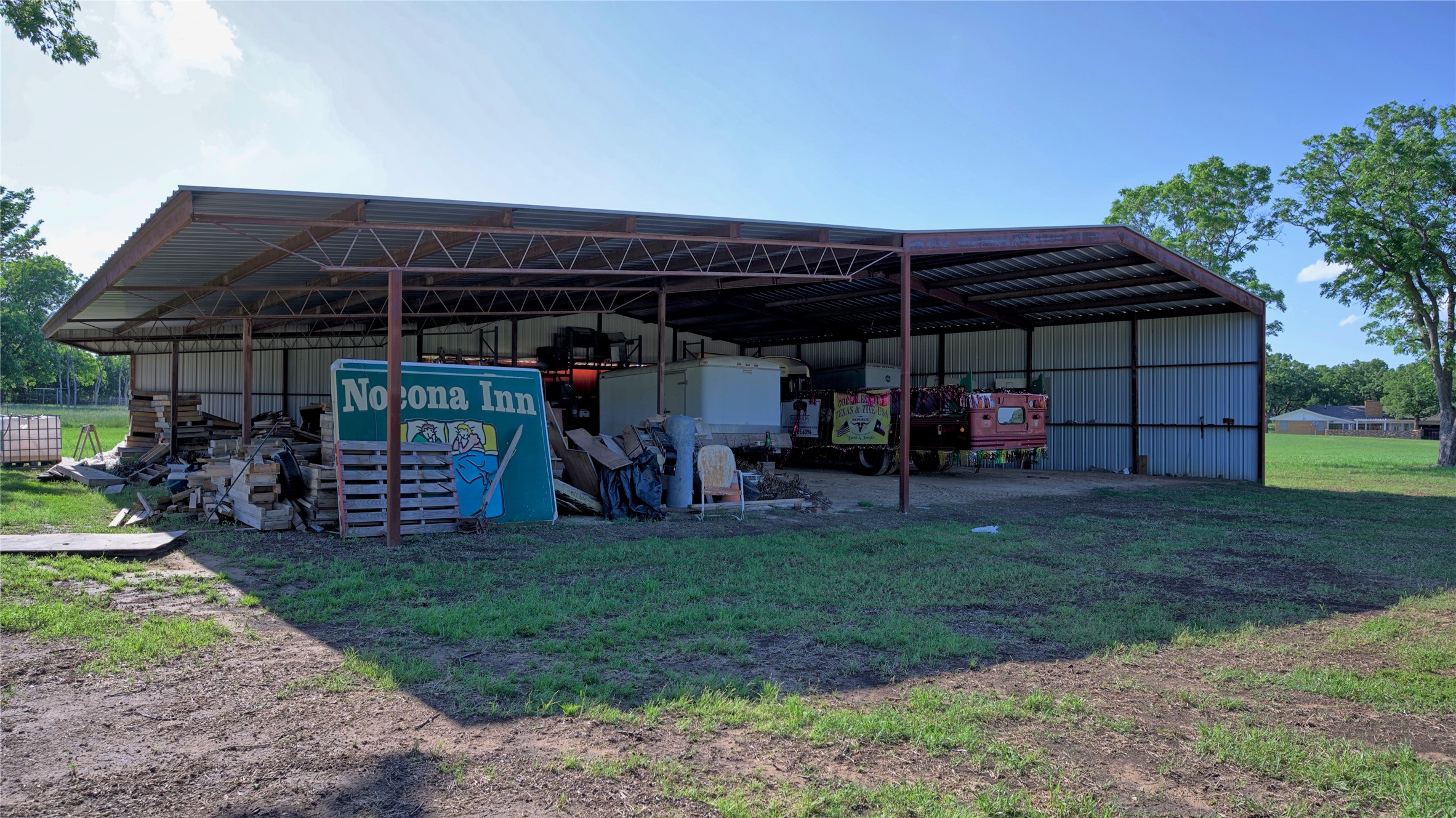 510 E Locust Street Nocona TX 76255