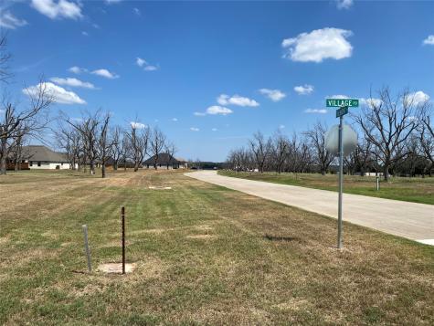 2722 Village Road Granbury TX 76049