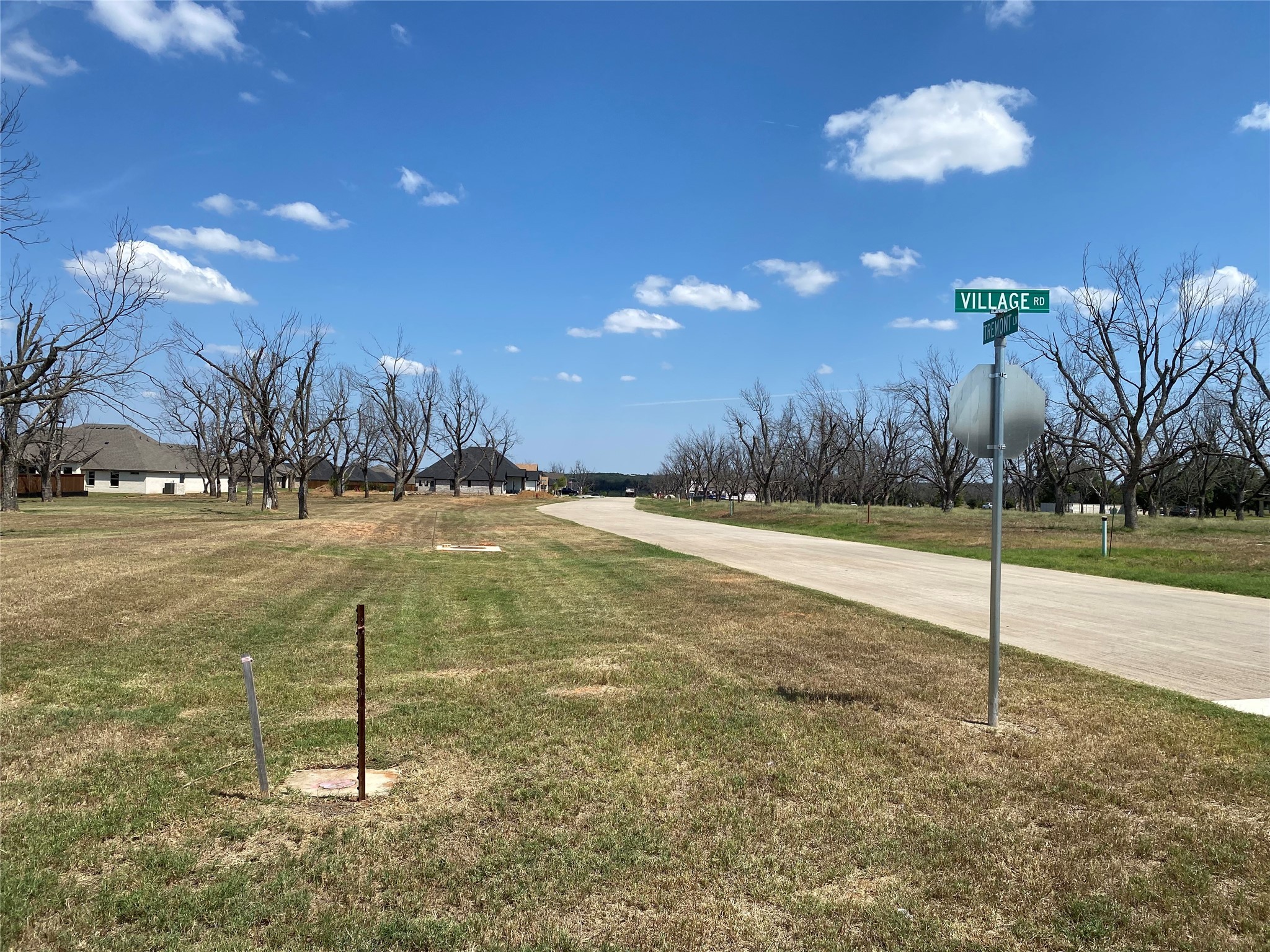 2722 Village Road Granbury TX 76049