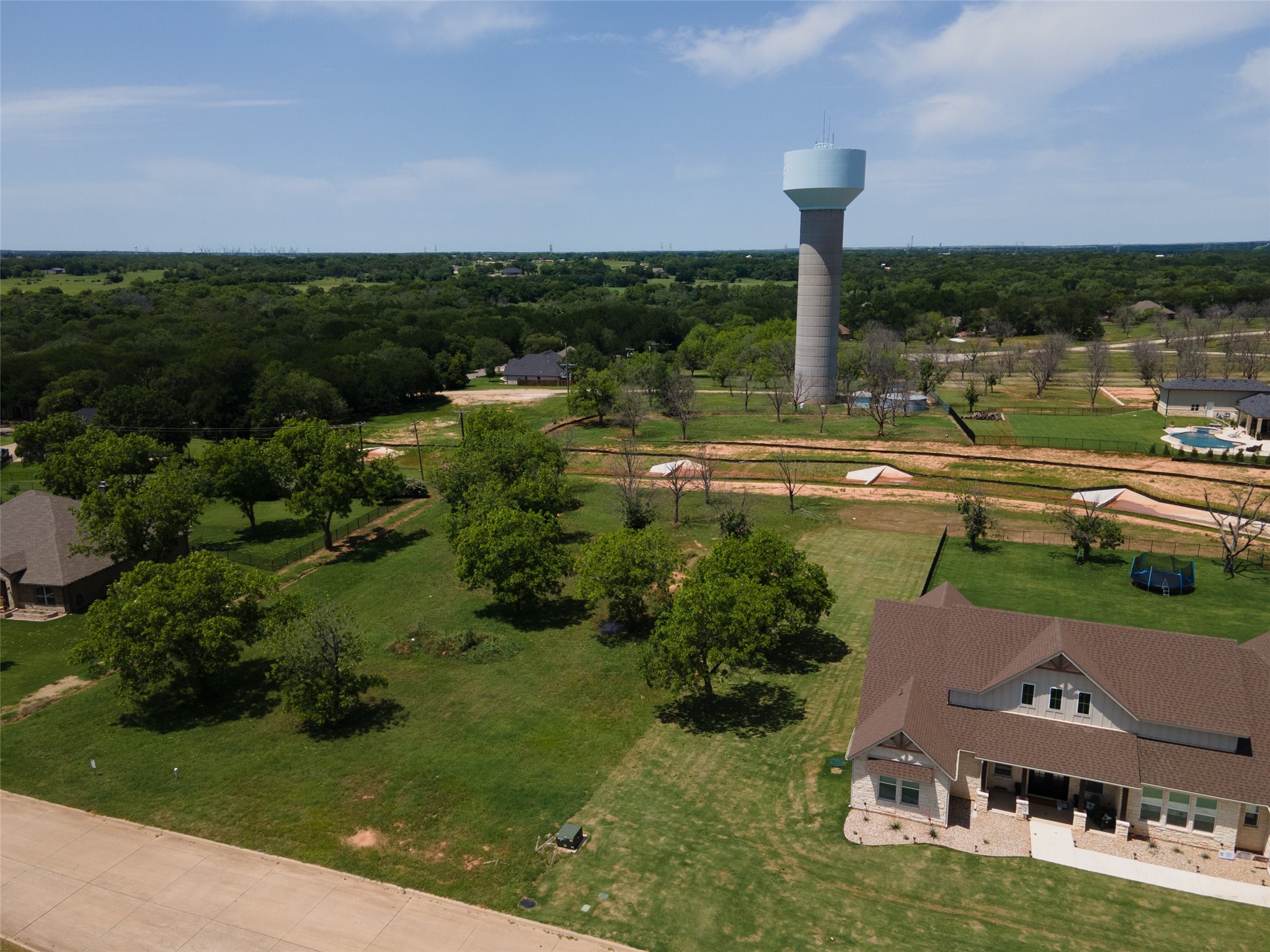 6512 Pinehurst Drive Granbury TX 76049