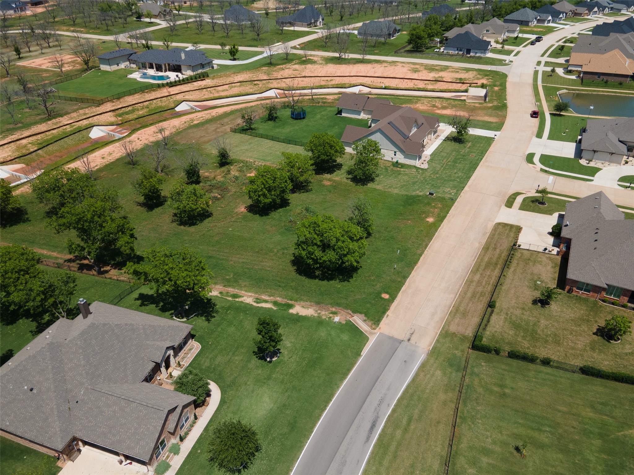 6512 Pinehurst Drive Granbury TX 76049