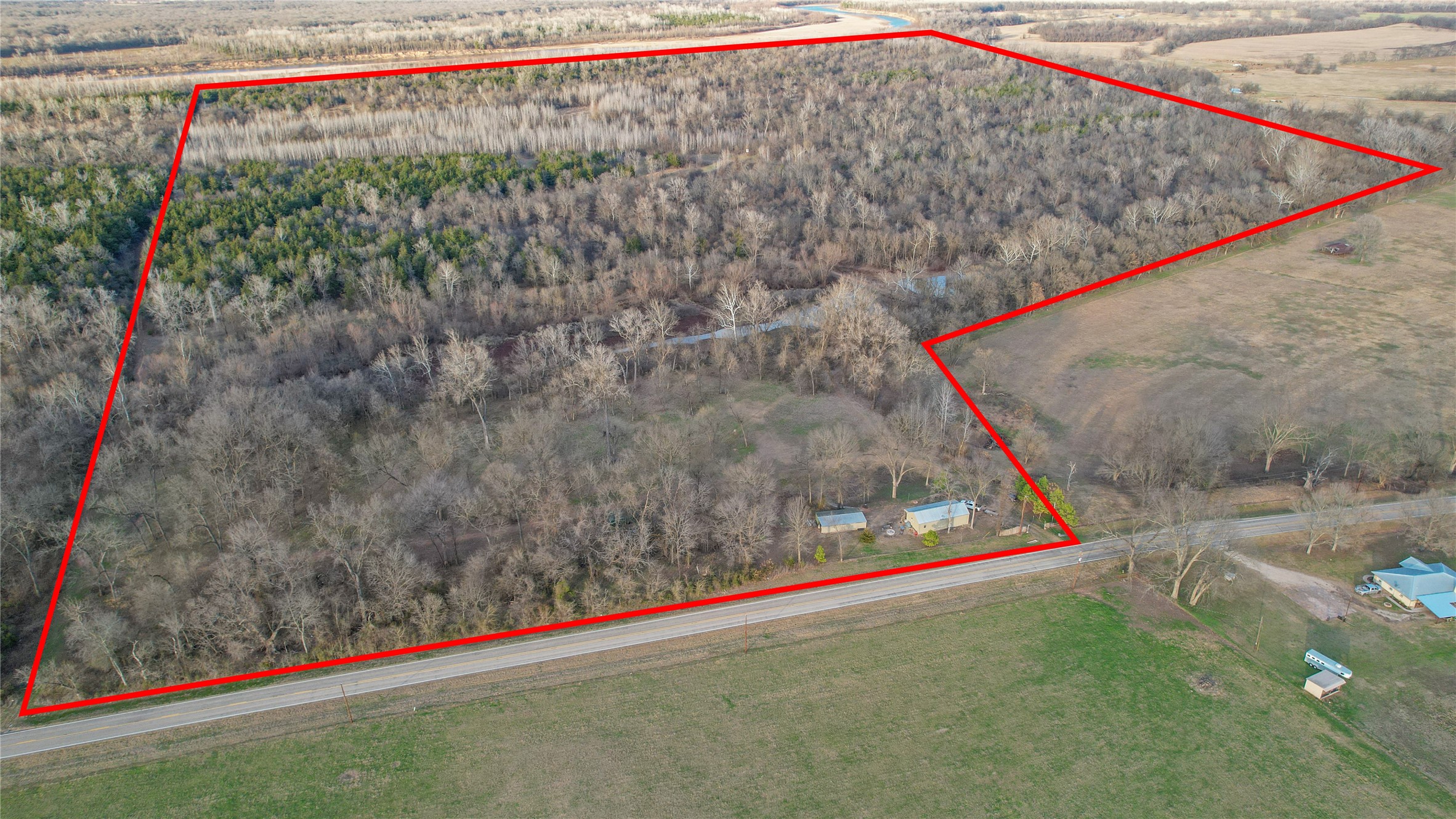 9891 Farm Road 906 Powderly TX 75473