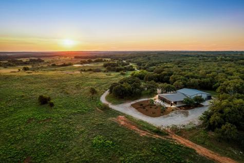 3773 Cottonwood Creek Road St Jo TX 76265