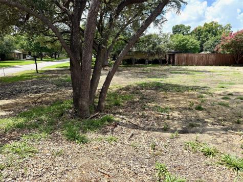 4647 Alta Vista Lane Dallas TX 75229