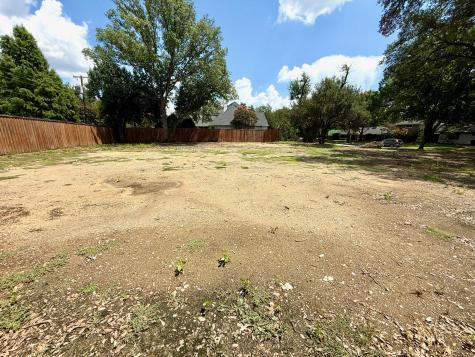 4647 Alta Vista Lane Dallas TX 75229
