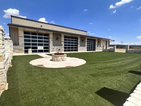 1089 Tennyson Road Bronte TX 76933