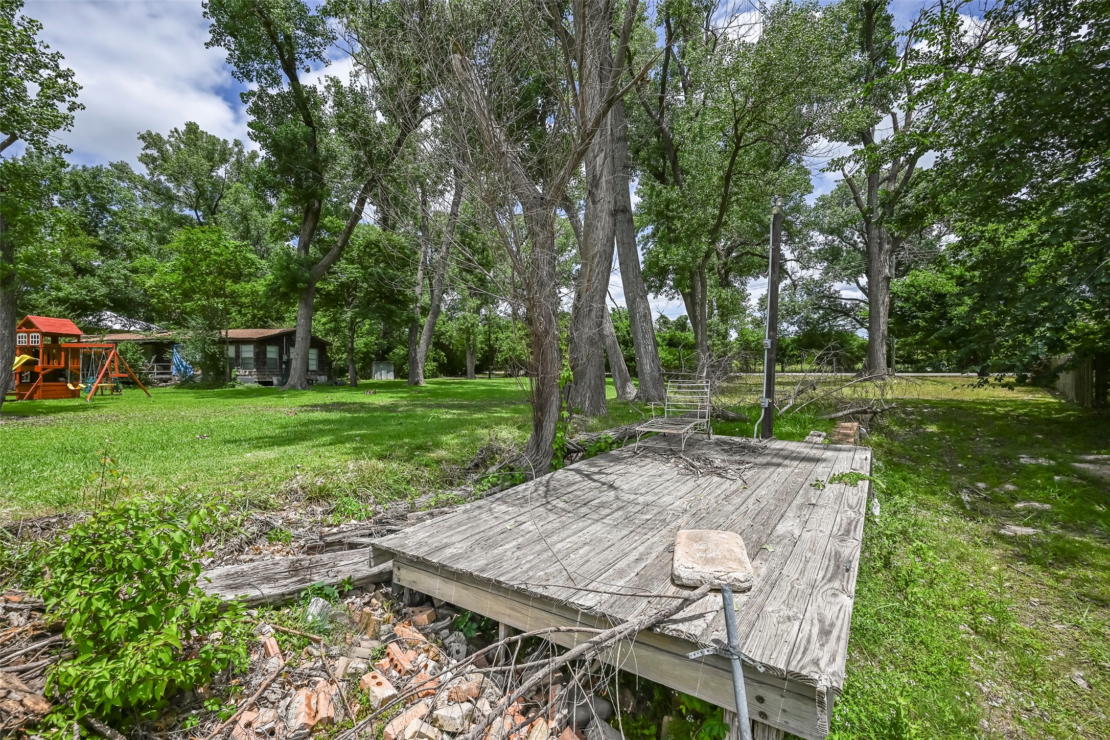 2431 E Lake Drive Weatherford TX 76087