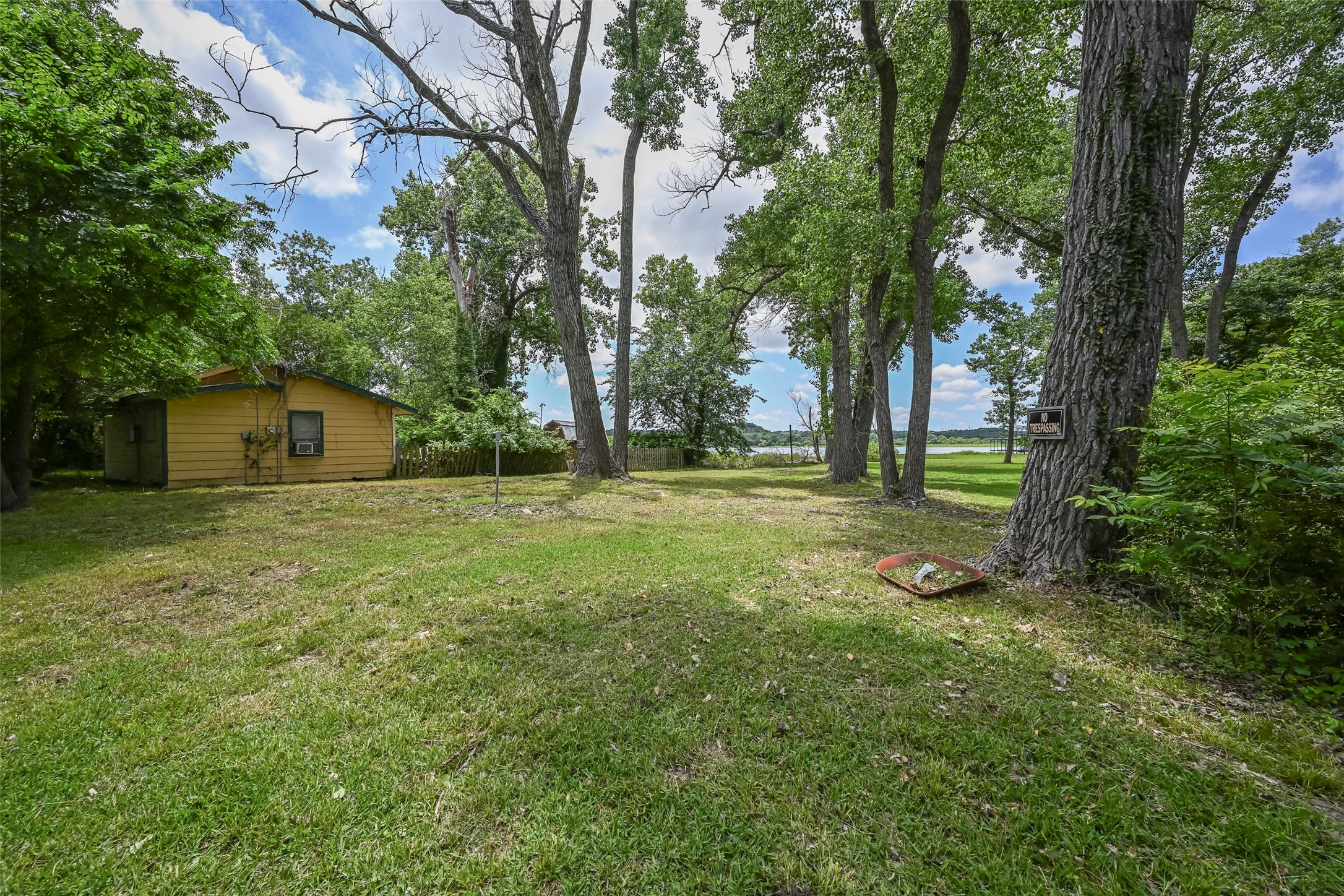 2431 E Lake Drive Weatherford TX 76087