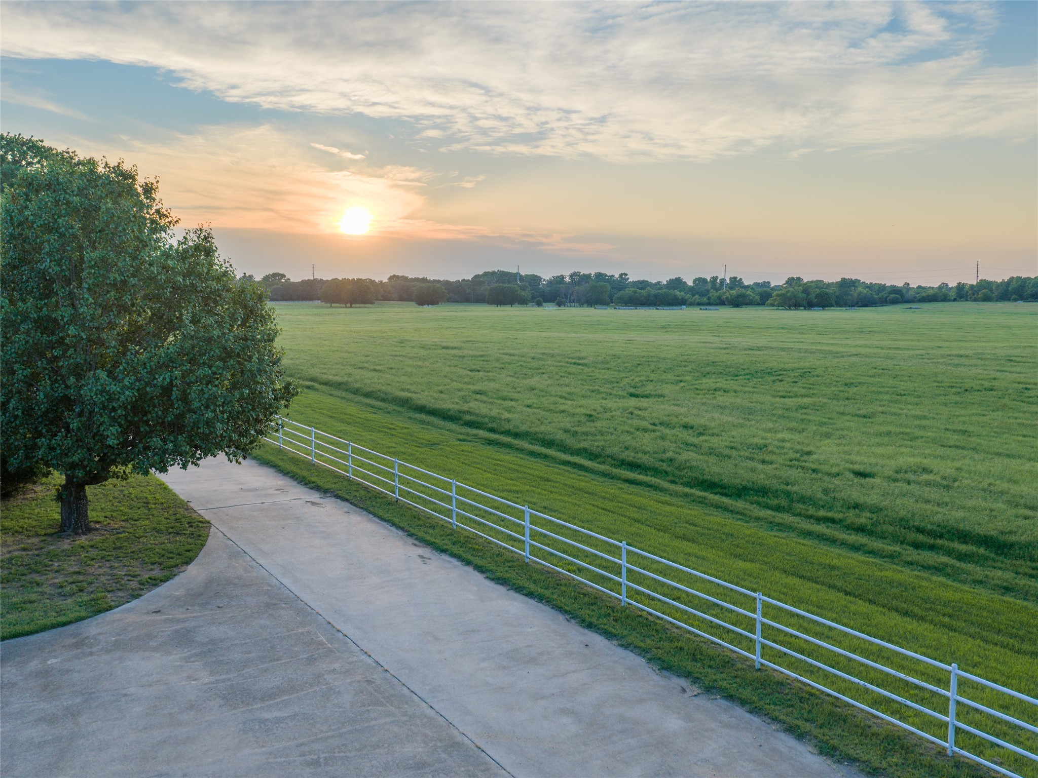 449 Private Road 4670 Boyd TX 76023