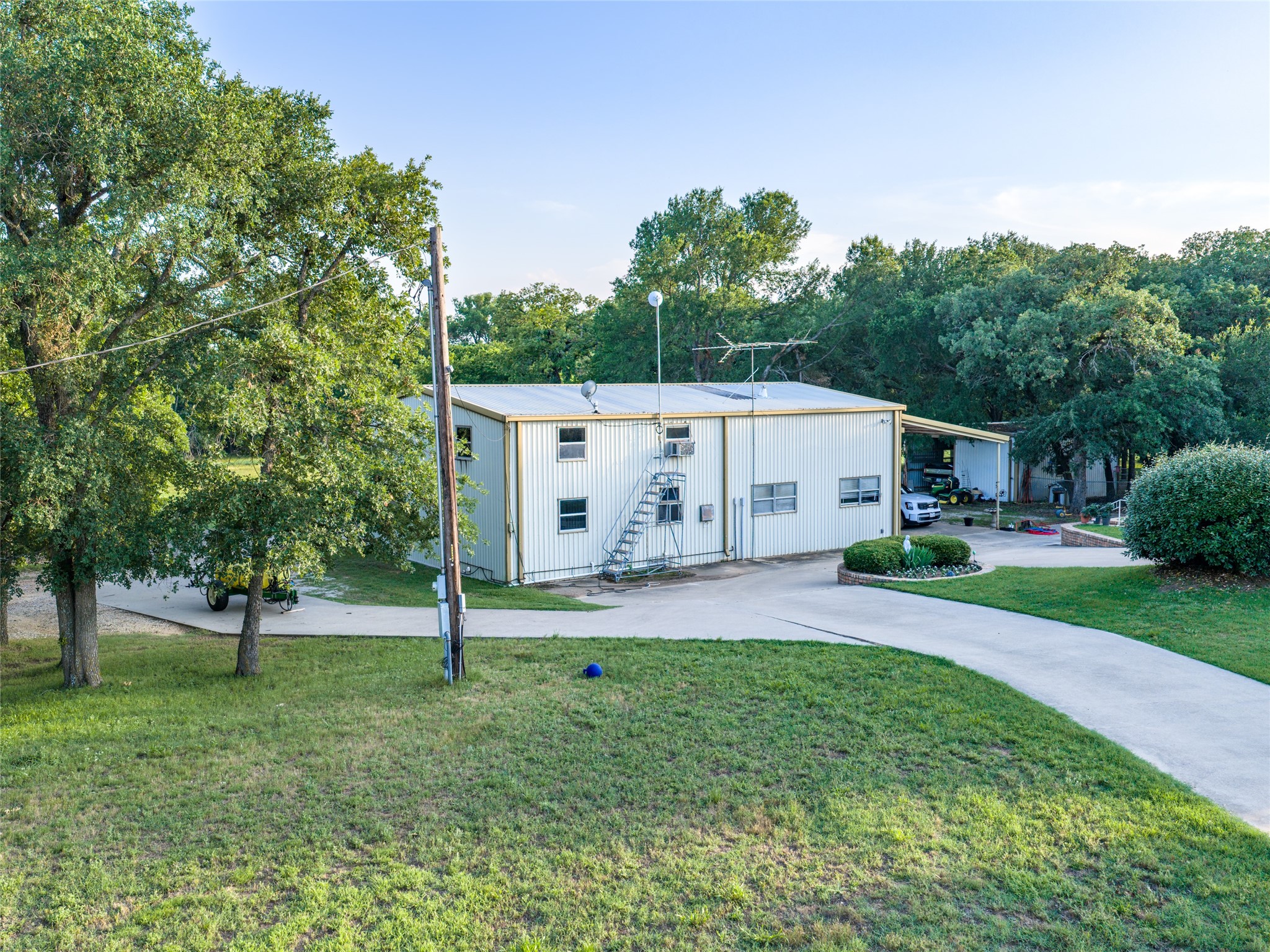 449 Private Road 4670 Boyd TX 76023