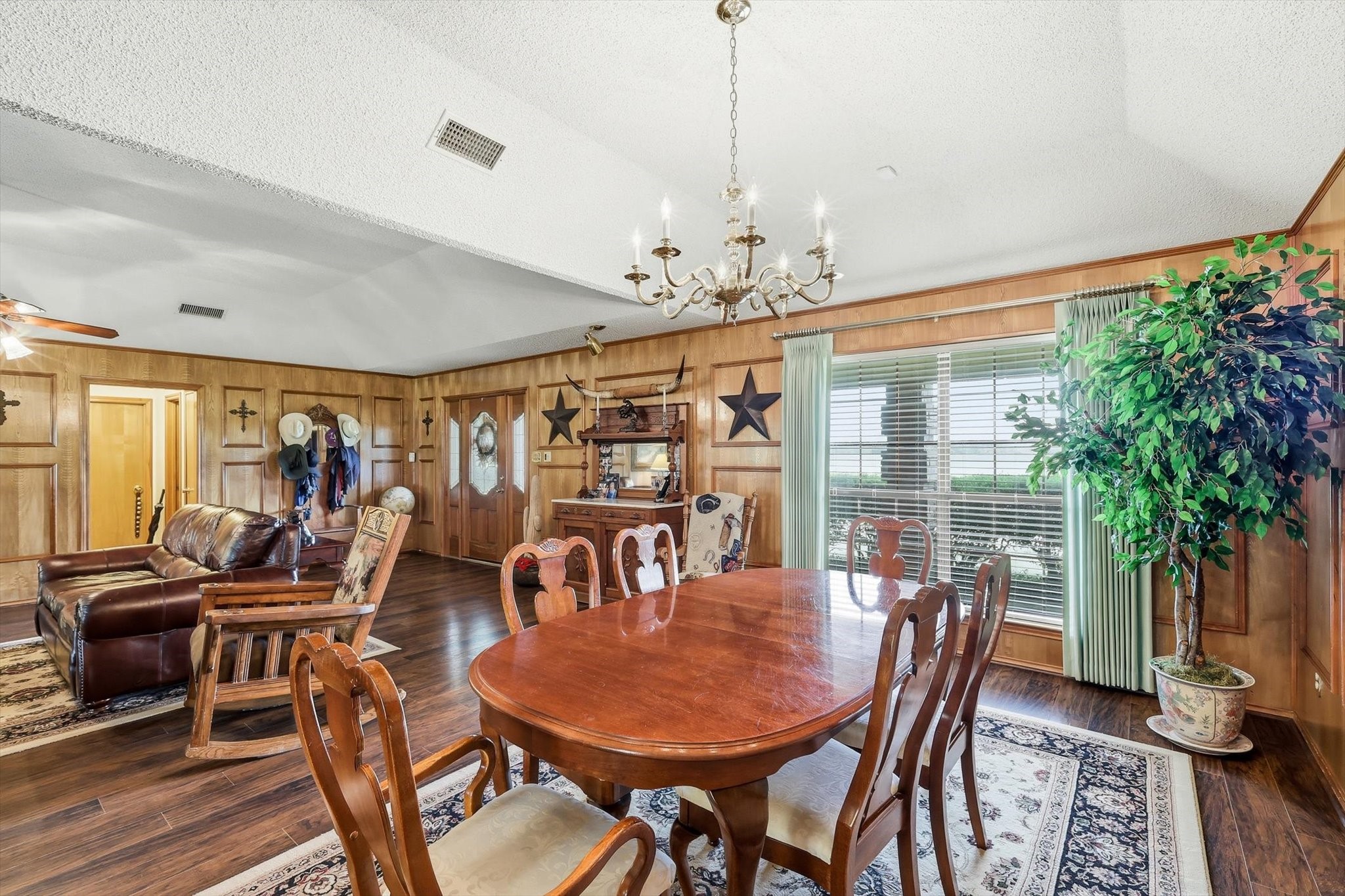 449 Private Road 4670 Boyd TX 76023