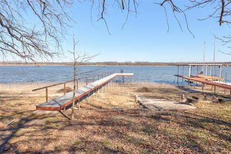1154 W Lake Drive Weatherford TX 76087