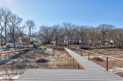 1154 W Lake Drive Weatherford TX 76087