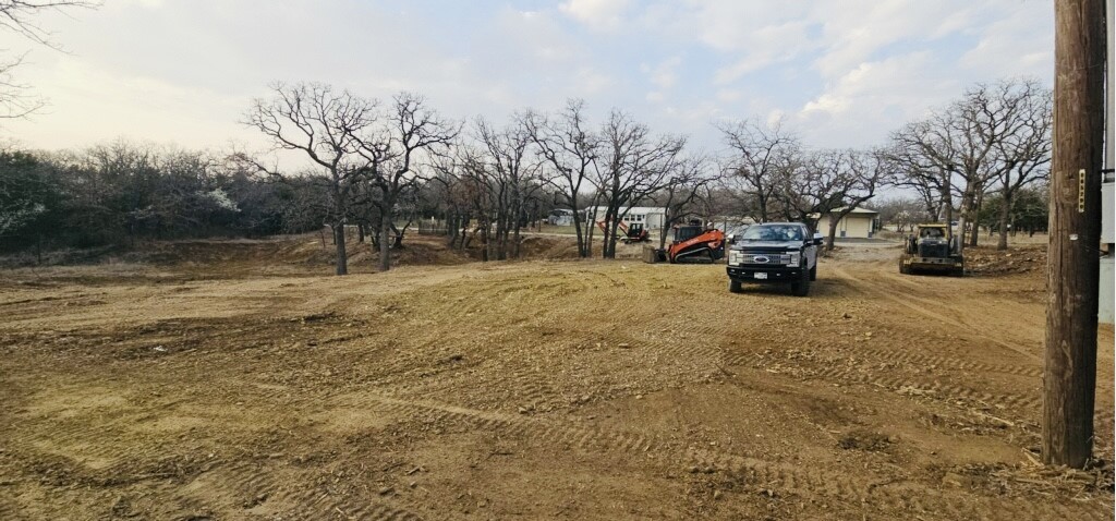 153 Catfish Trail Bowie TX 76230