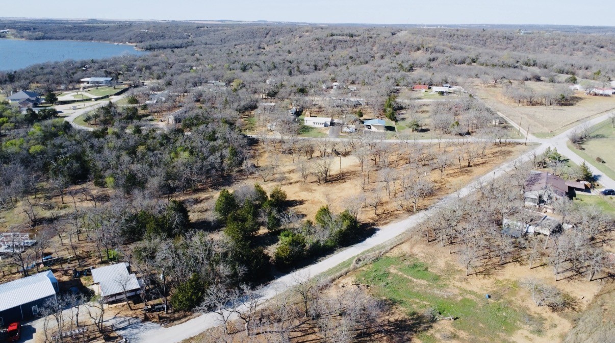 153 Catfish Trail Bowie TX 76230