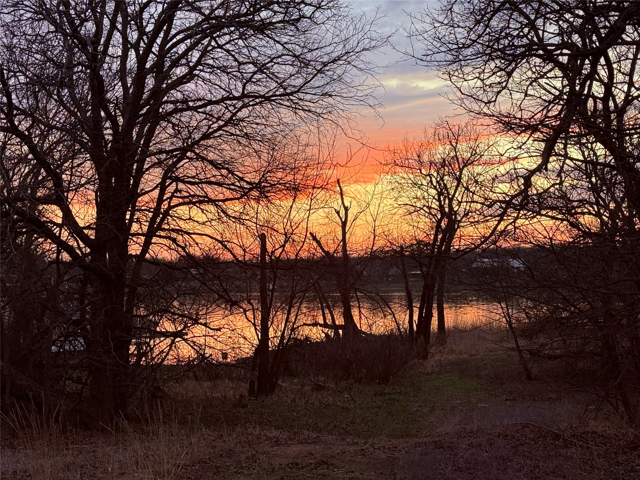153 Catfish Trail Bowie TX 76230