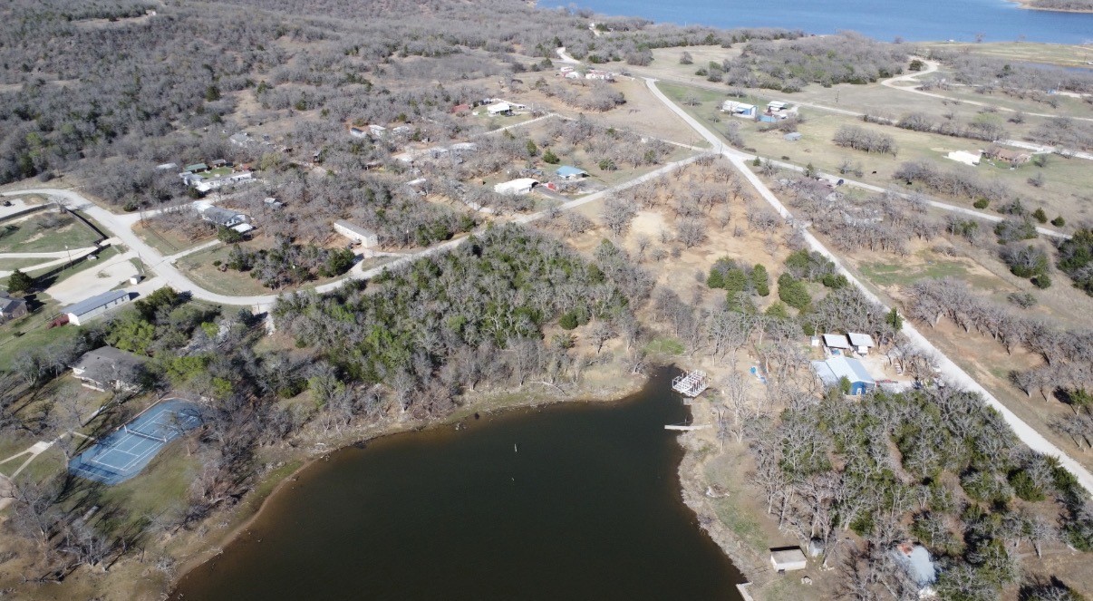 153 Catfish Trail Bowie TX 76230