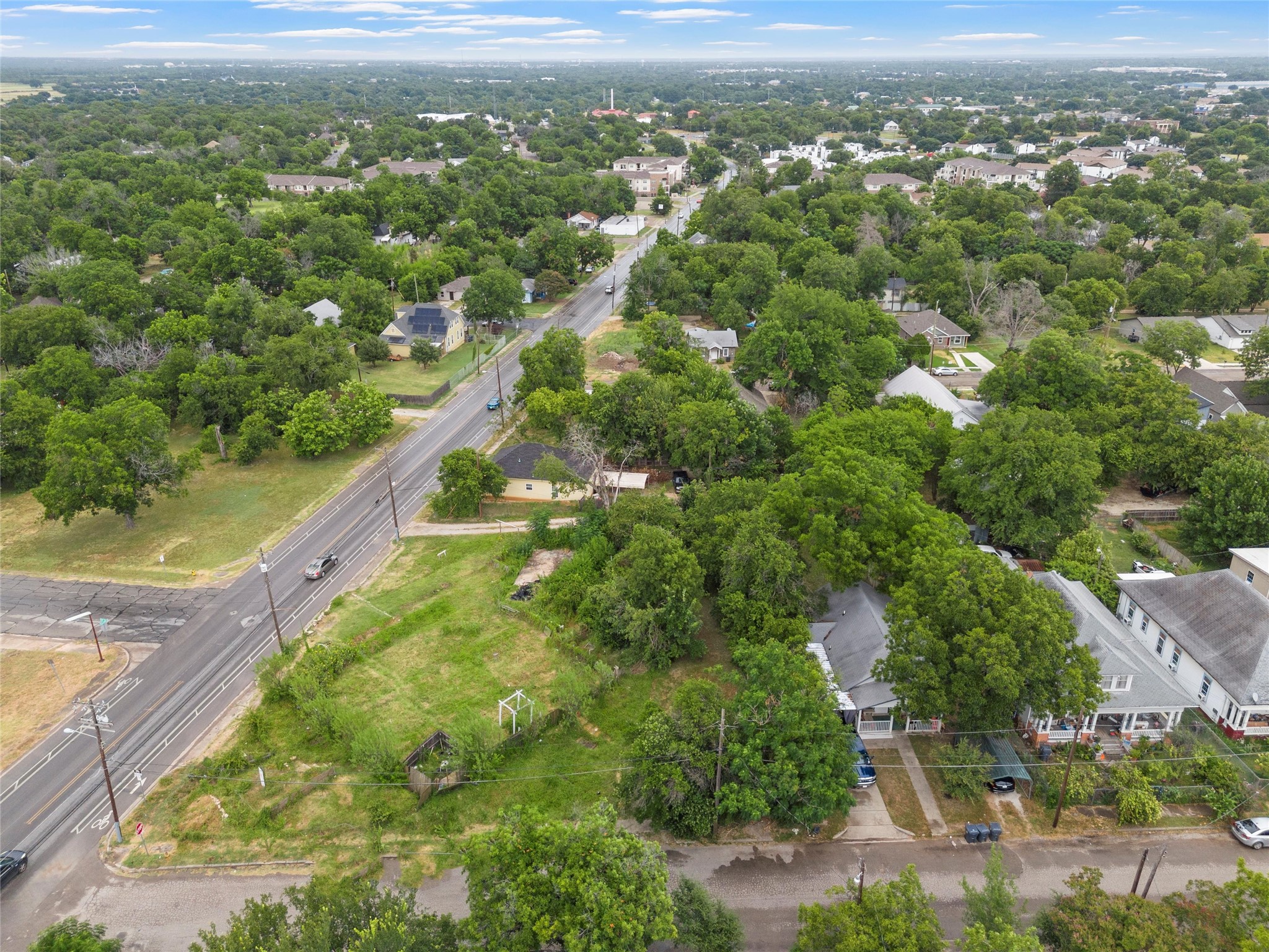 1407 N 12th Street Waco TX 76707