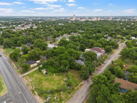 1407 N 12th Street Waco TX 76707