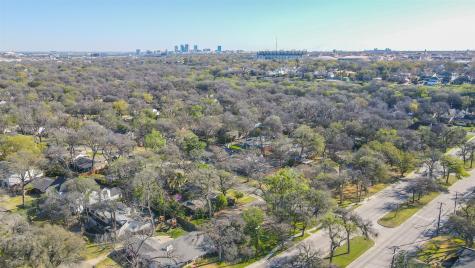 4000 Bellaire Drive Fort Worth TX 76109