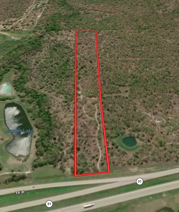 3292 Highway 31 Axtell TX 76624