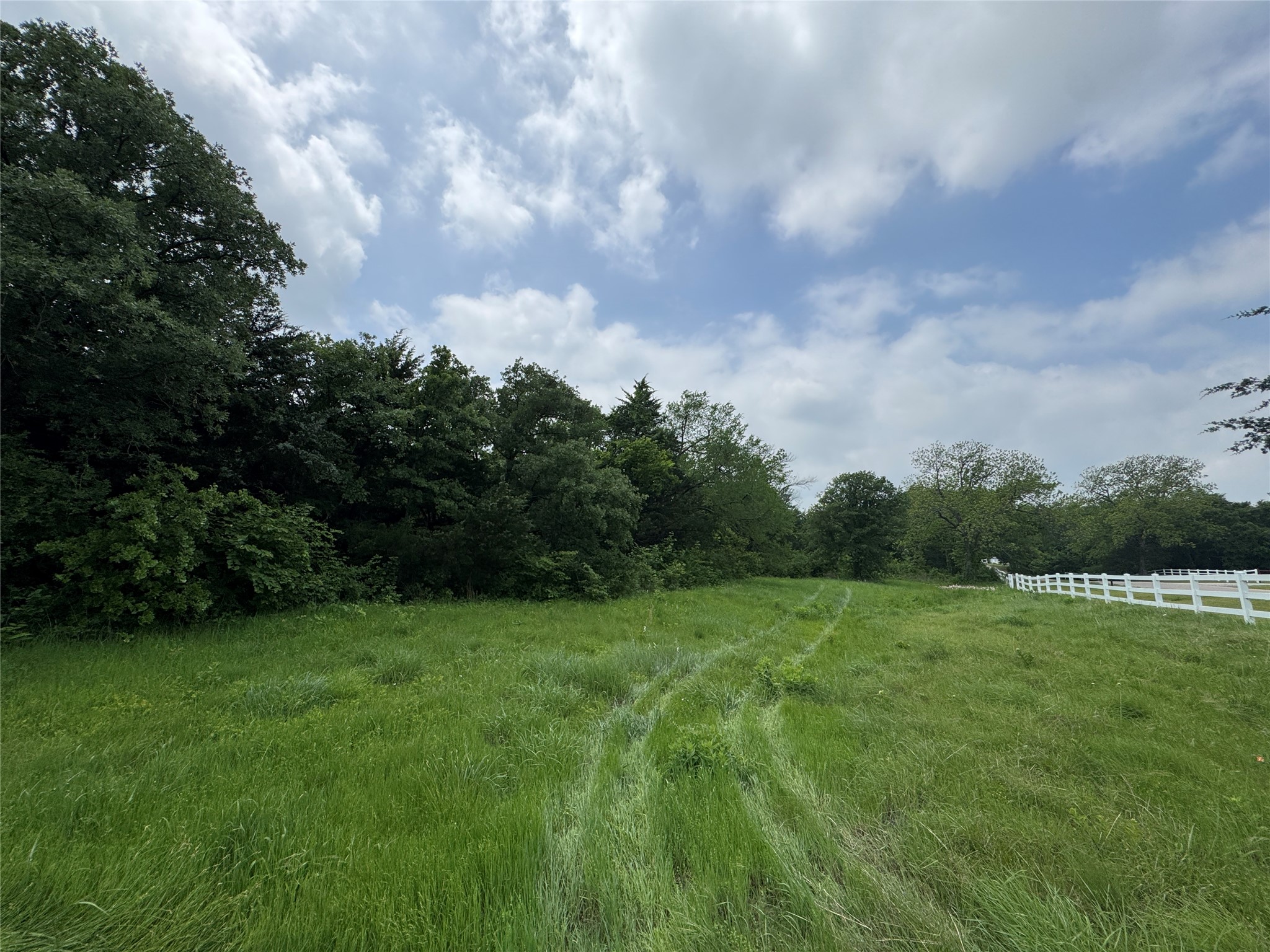 210 County Road 1264 Whitesboro TX 76273