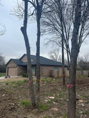 1340 E Fogg Street Fort Worth TX 76115