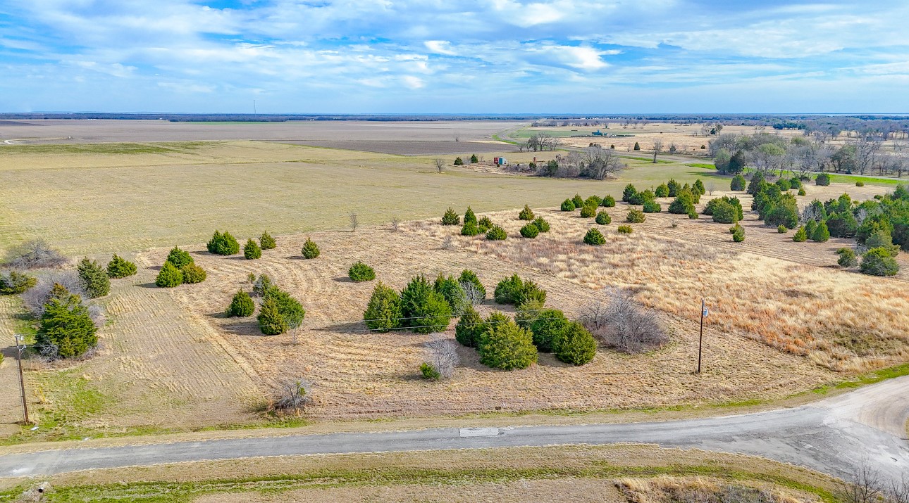 Lot 47 Baybridge Kerens TX 75144