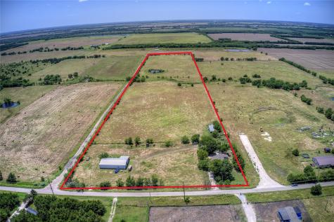 718 County Road 1063 Greenville TX 75401