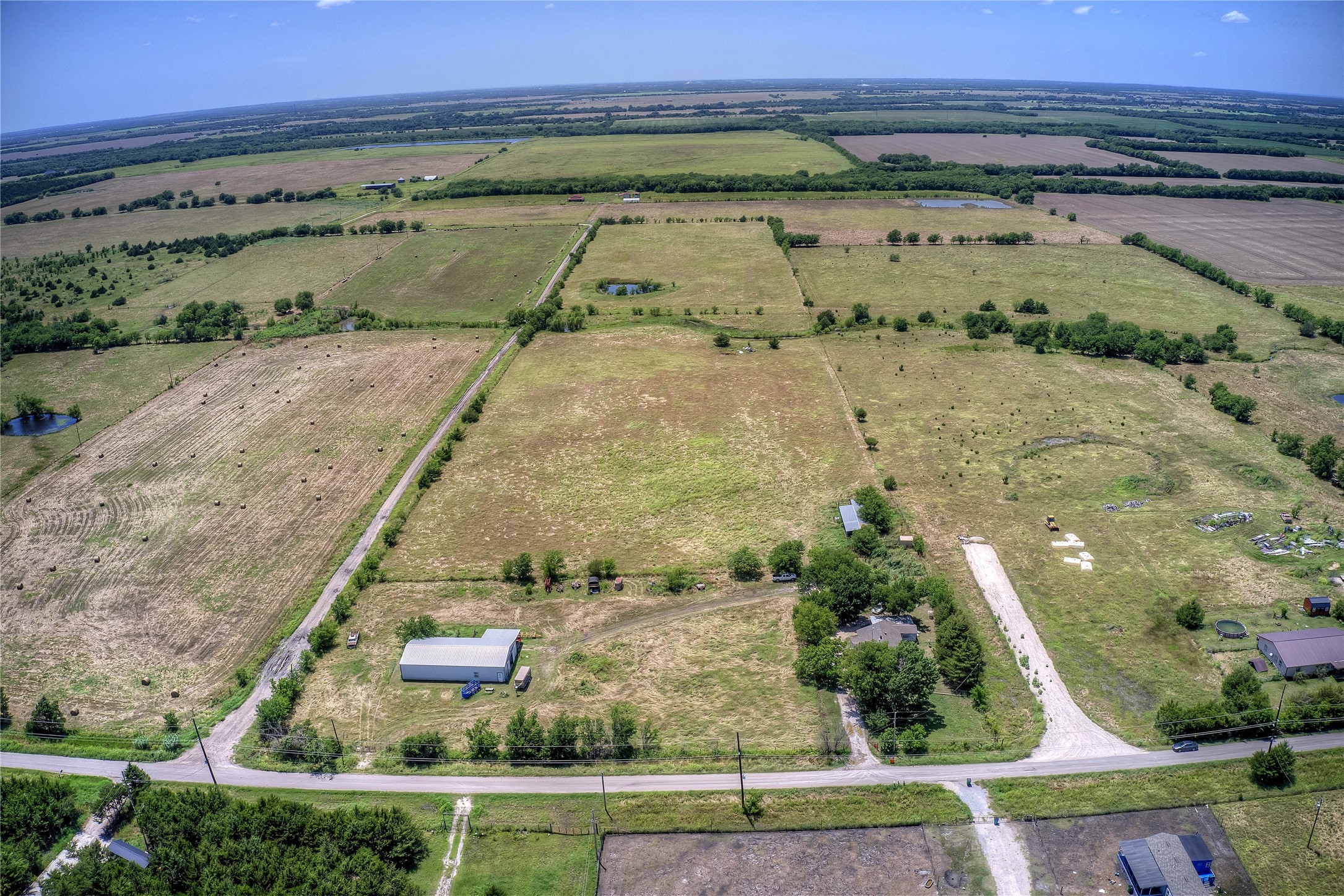 718 County Road 1063 Greenville TX 75401