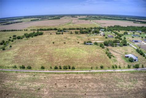 718 County Road 1063 Greenville TX 75401