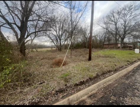 1229 Mosley Street Commerce TX 75428