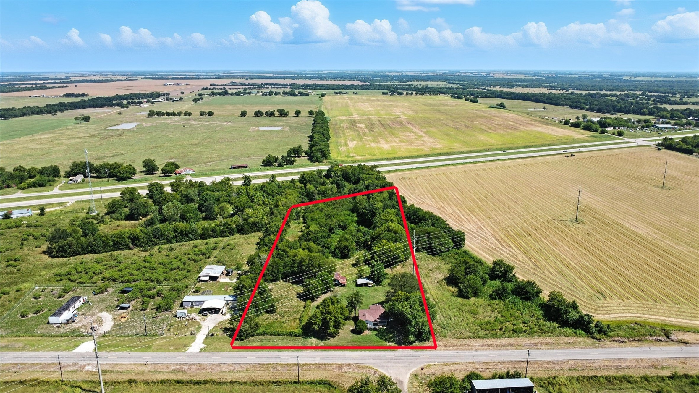 1124 Farm Road 2890 Klondike TX 75448