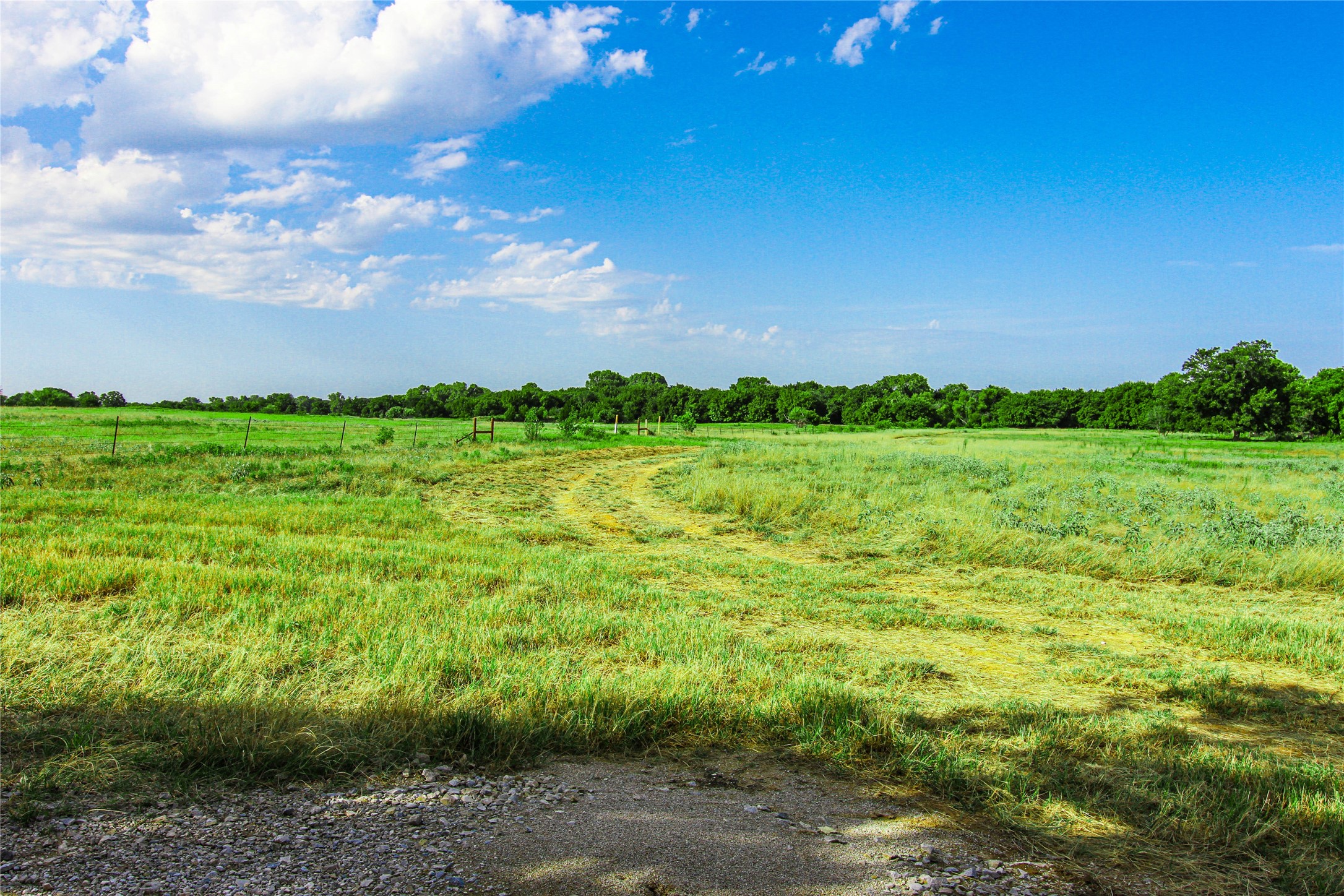2215 Denver Road Sunset TX 76270