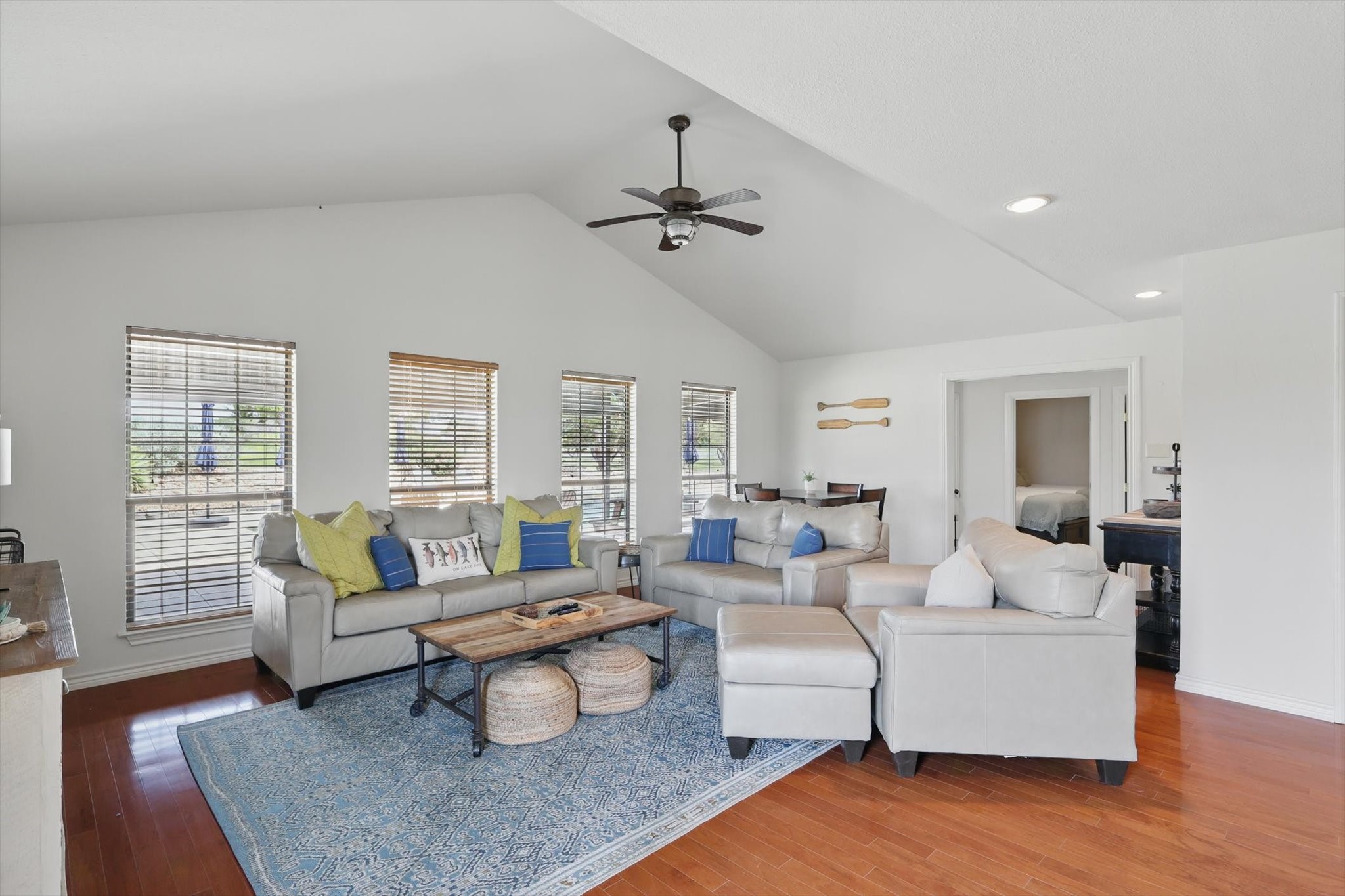 186 W Hells Gate Drive Strawn TX 76475