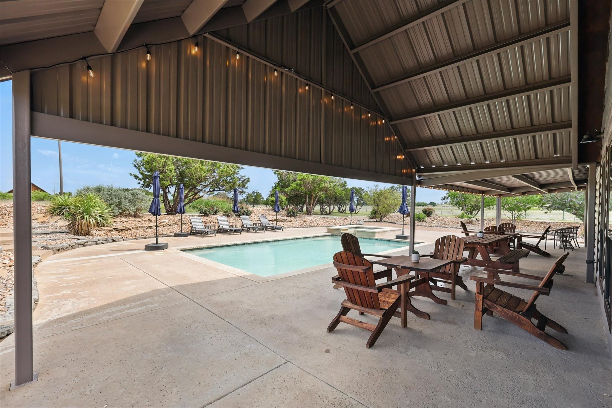 186 W Hells Gate Drive Strawn TX 76475