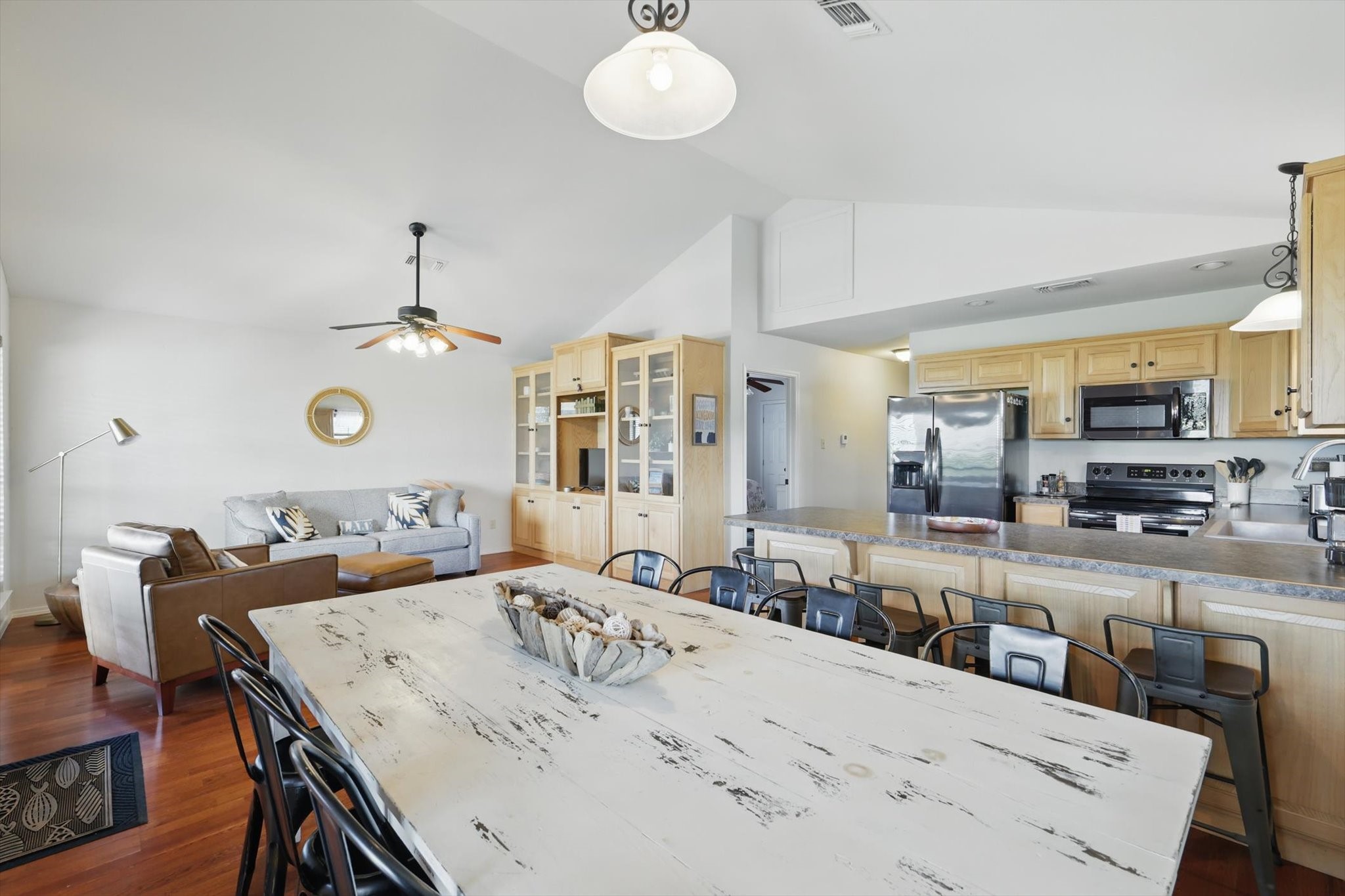 186 W Hells Gate Drive Strawn TX 76475